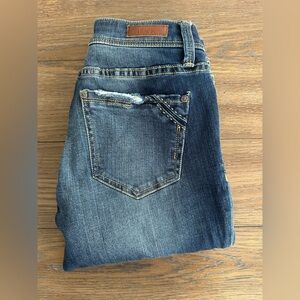 Buckle Black  Women's Skinny Jeans - Dark Blue Size‎ 0/2 Great Condition